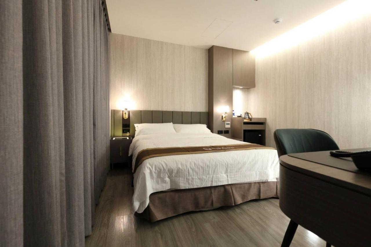 Hualien Pink Corner Hotel Экстерьер фото
