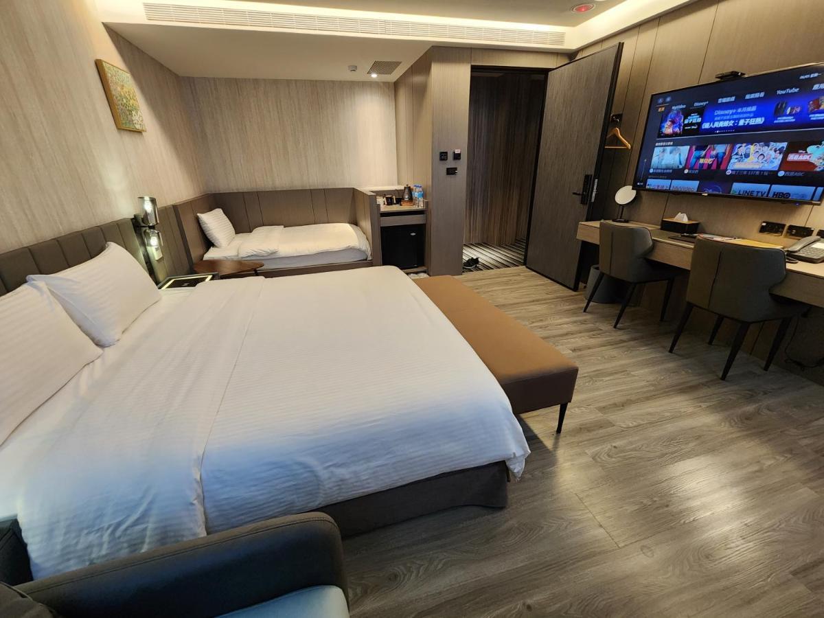 Hualien Pink Corner Hotel Экстерьер фото