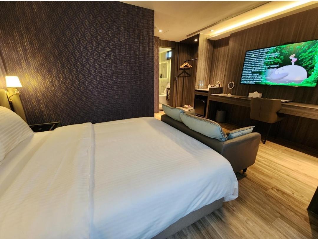 Hualien Pink Corner Hotel Экстерьер фото
