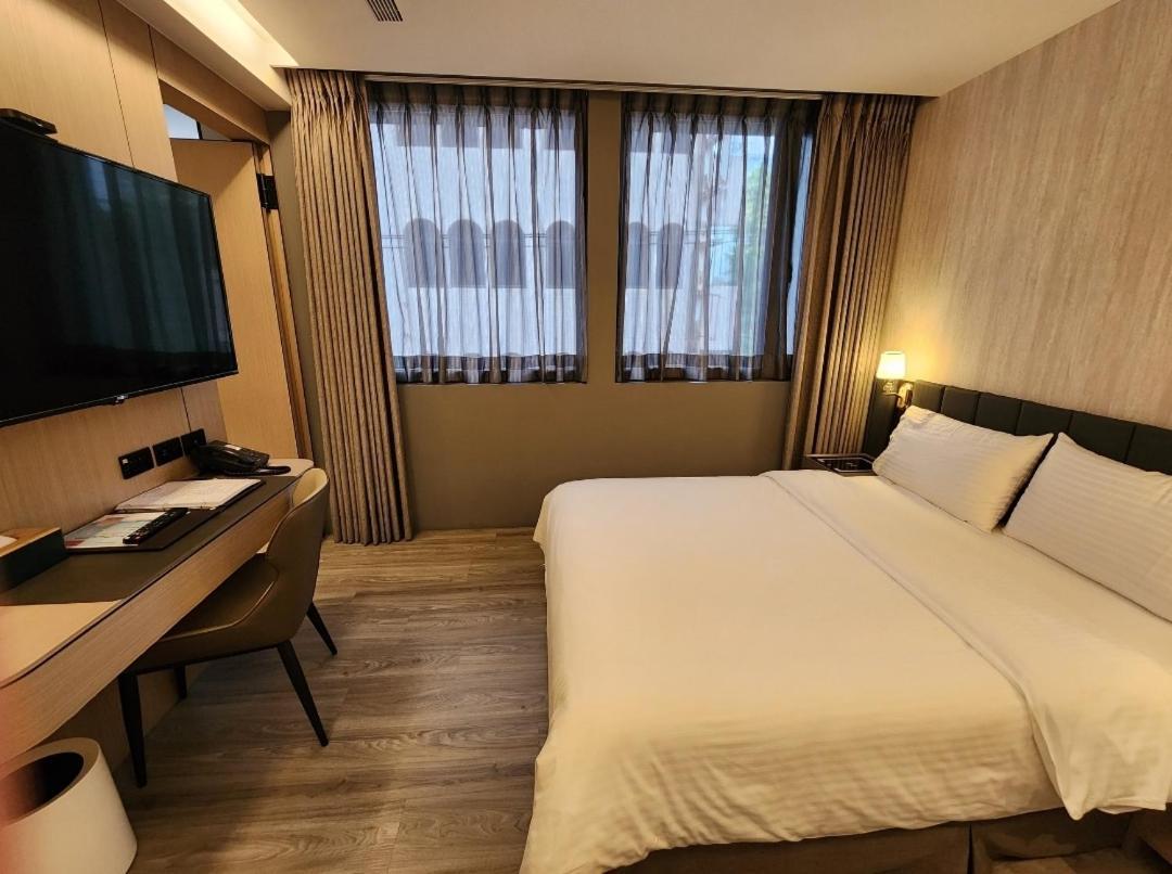 Hualien Pink Corner Hotel Экстерьер фото