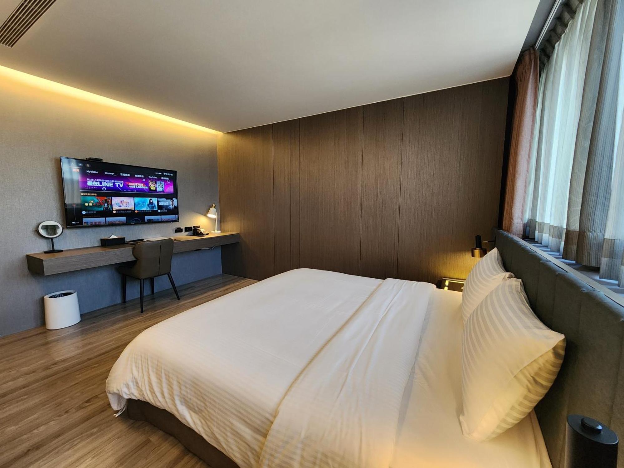 Hualien Pink Corner Hotel Экстерьер фото