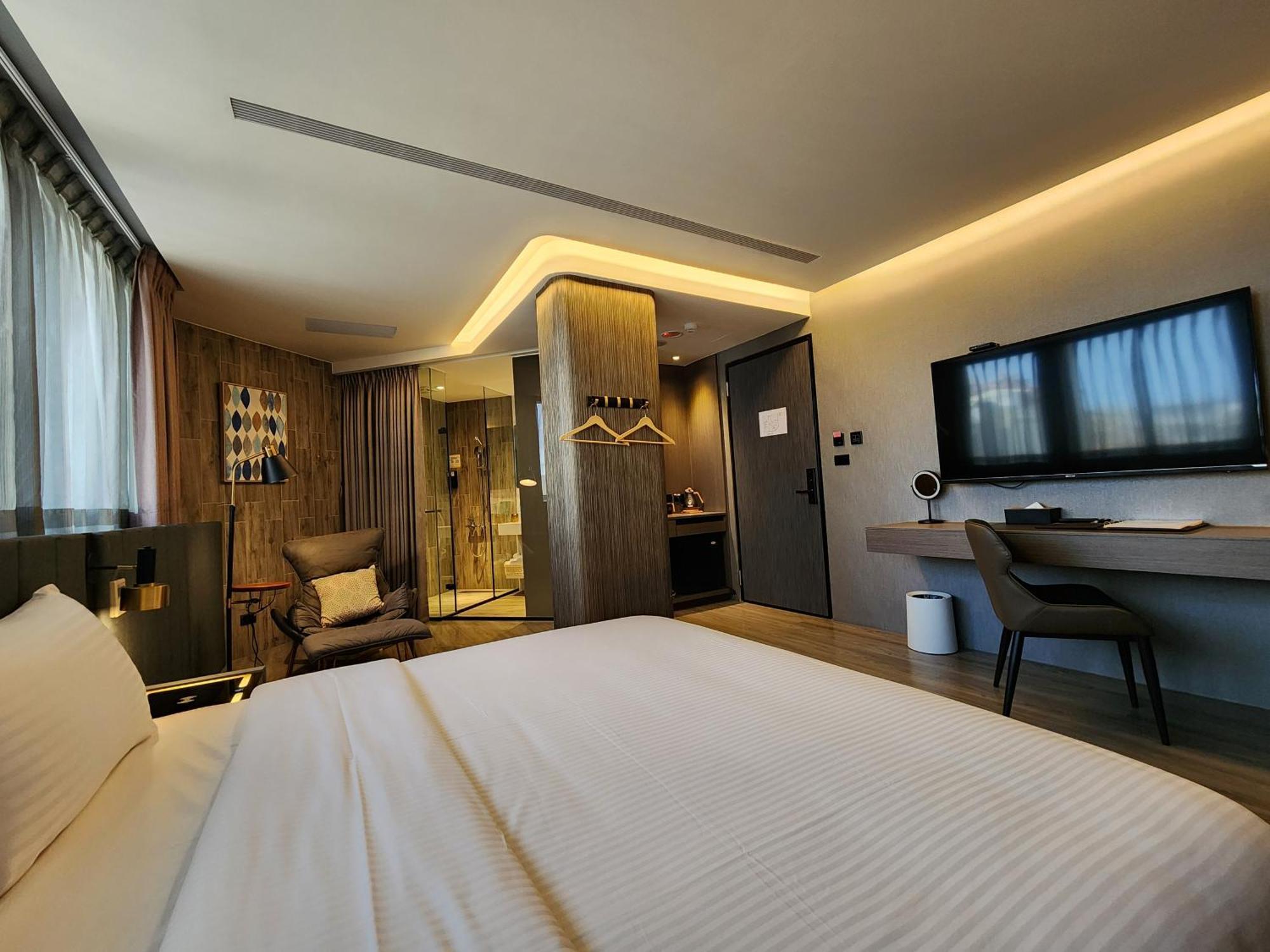 Hualien Pink Corner Hotel Экстерьер фото