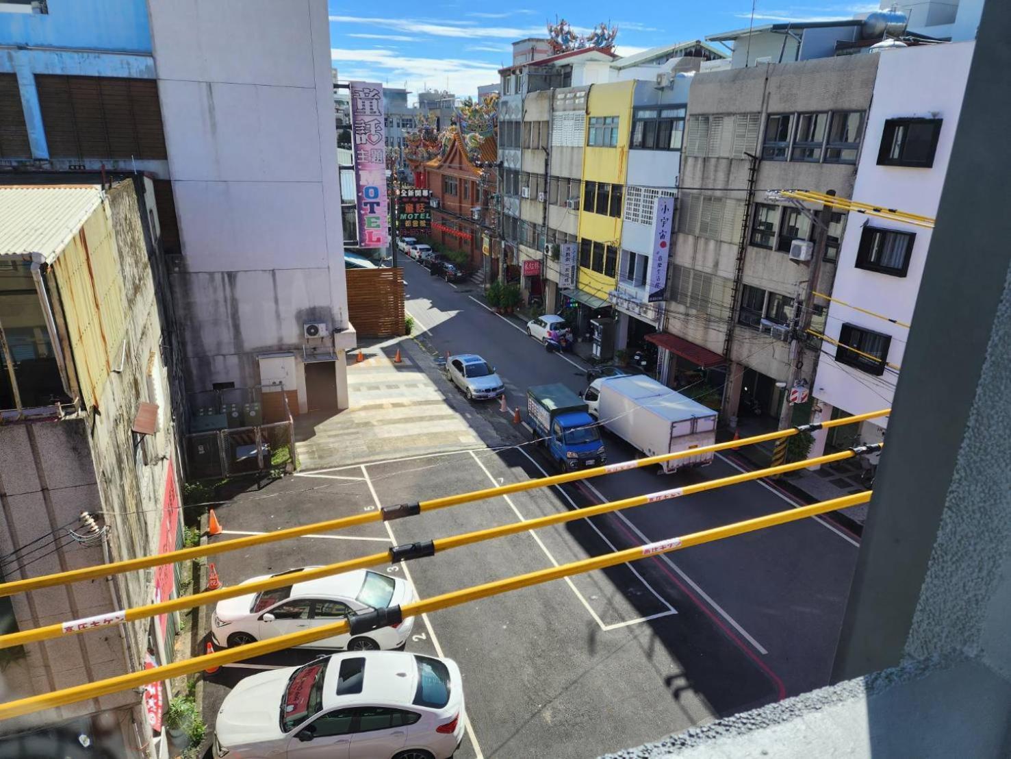 Hualien Pink Corner Hotel Экстерьер фото