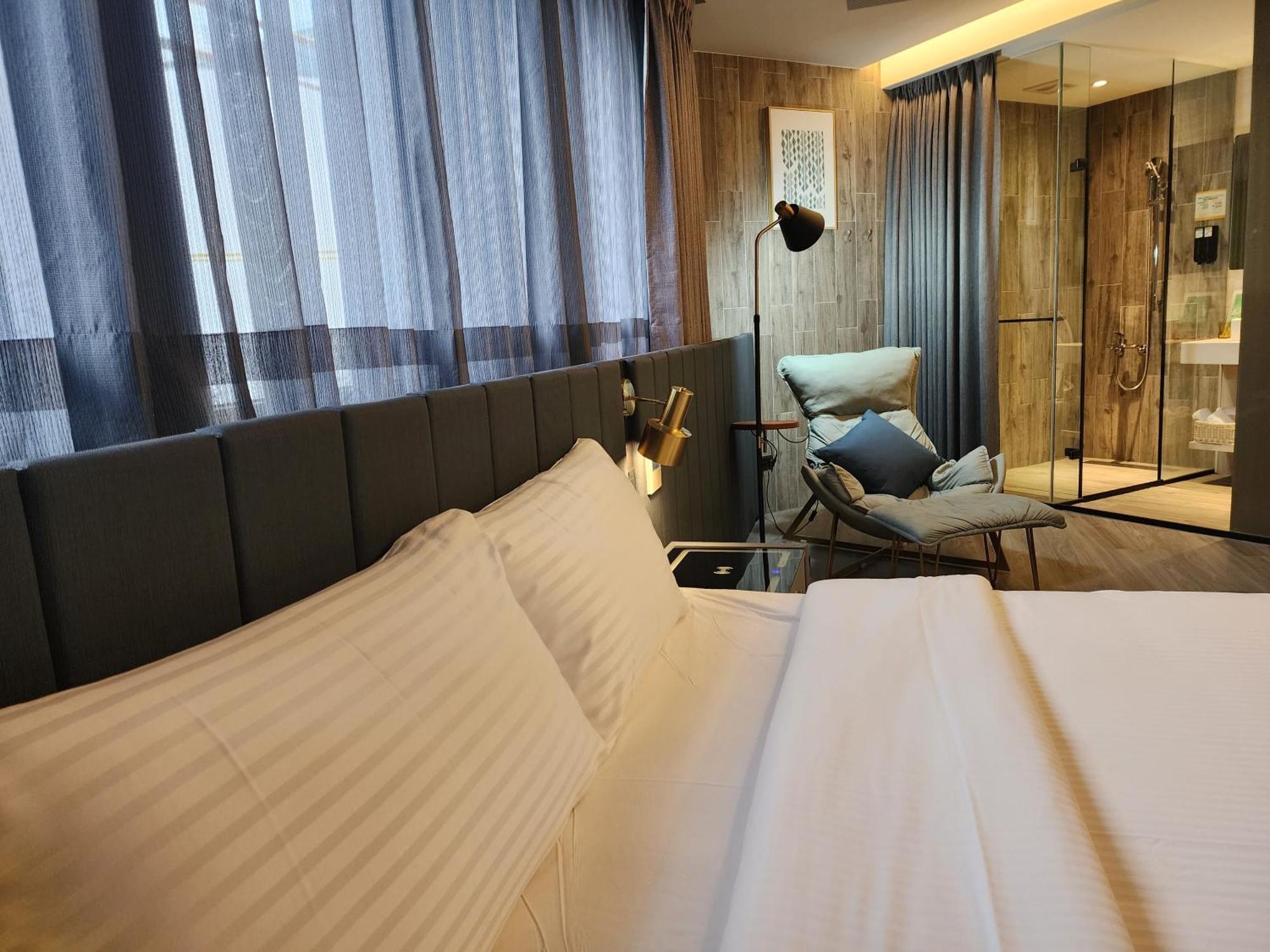 Hualien Pink Corner Hotel Экстерьер фото