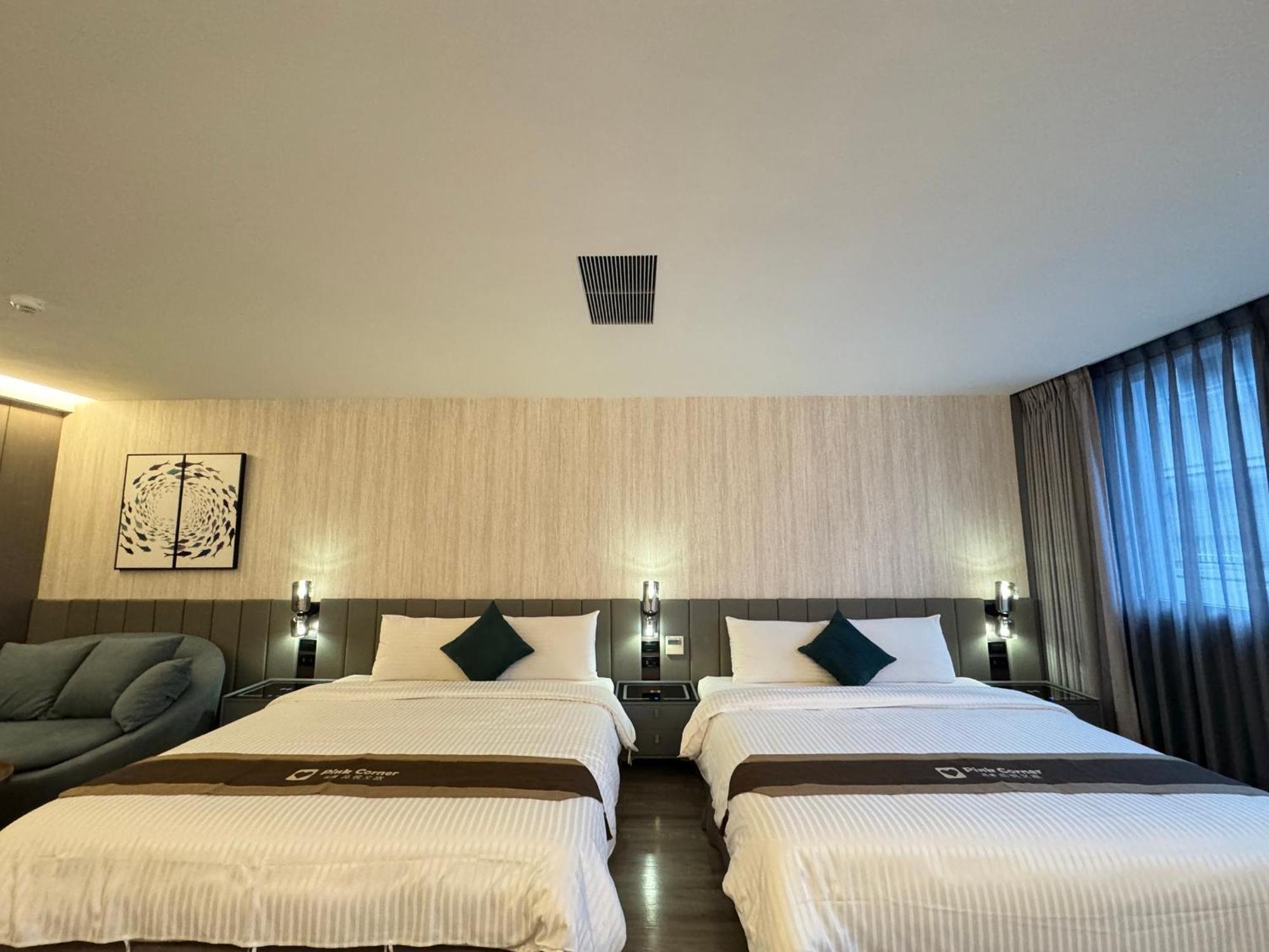 Hualien Pink Corner Hotel Экстерьер фото